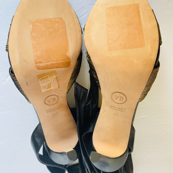 Veronica Beard Black Gold Leather Calida Sandals - Picture 7 of 10